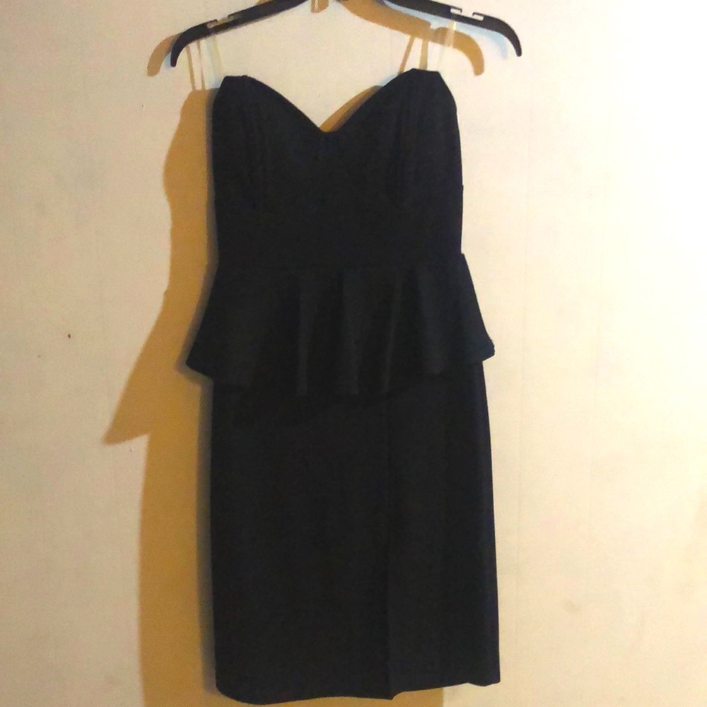 Black midi pompadour dress with front slit
